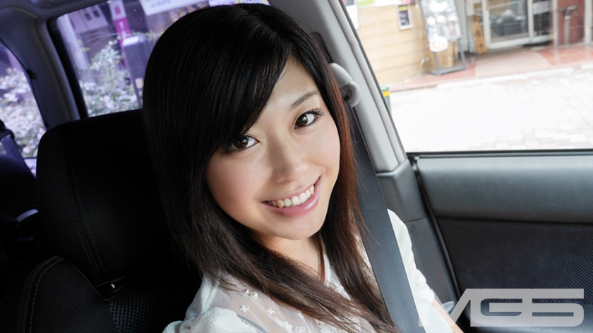 ゆりな