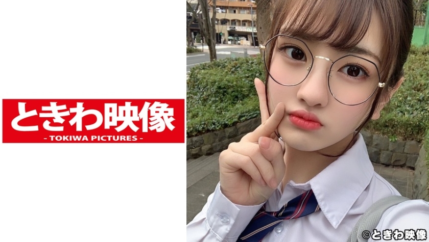 メガネ美少女とホテルでヤリまくり中出し！ 春日えな